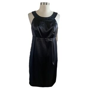London Times Petites Size 8P NWT  Black Formal Semi Formal Dress Beaded Neckline